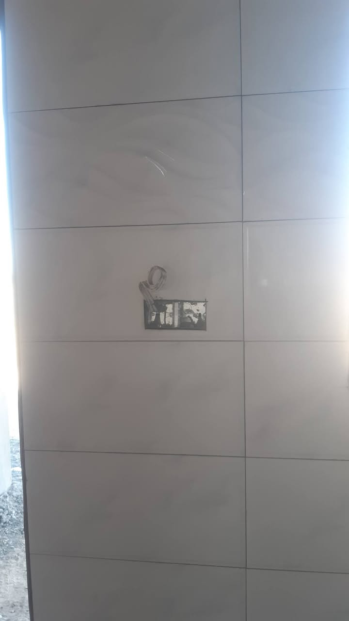سلام عليكم جزء من عمل كادر متفرغ سراميك سعر مناسب ***********
