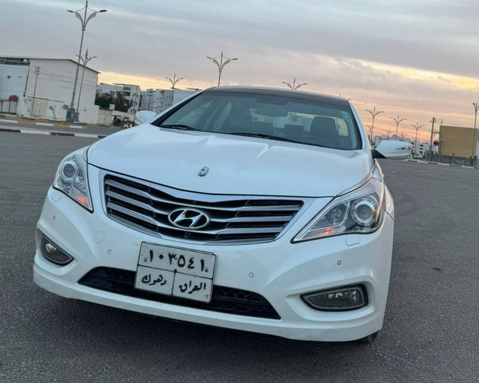 السعر 133 الاستفسار*********** هونداي ازيرا 2014 خليجي مكفولة كفاله عامه حته دعاميات مكفولات فول مواصفات بنرلمه فتحتين شاشه تحم ستيرن كامره  كشنات كهرباء تبريد تدفهه بل كشنات لايت زنون بلاد كشنات جلد رادار امامي جانبيه كهربائيه بصمت تشغيل بصمت ابواب اشاير بل مري مري شفط بردات خلفيه تبريد قطعتين ثلج حداديه تخم تايرمكينه 6 سلندر وكير مكفولات رقم دهوك تريد تحويل تريد وكاله مضمونه مكان السياره كربلاء
