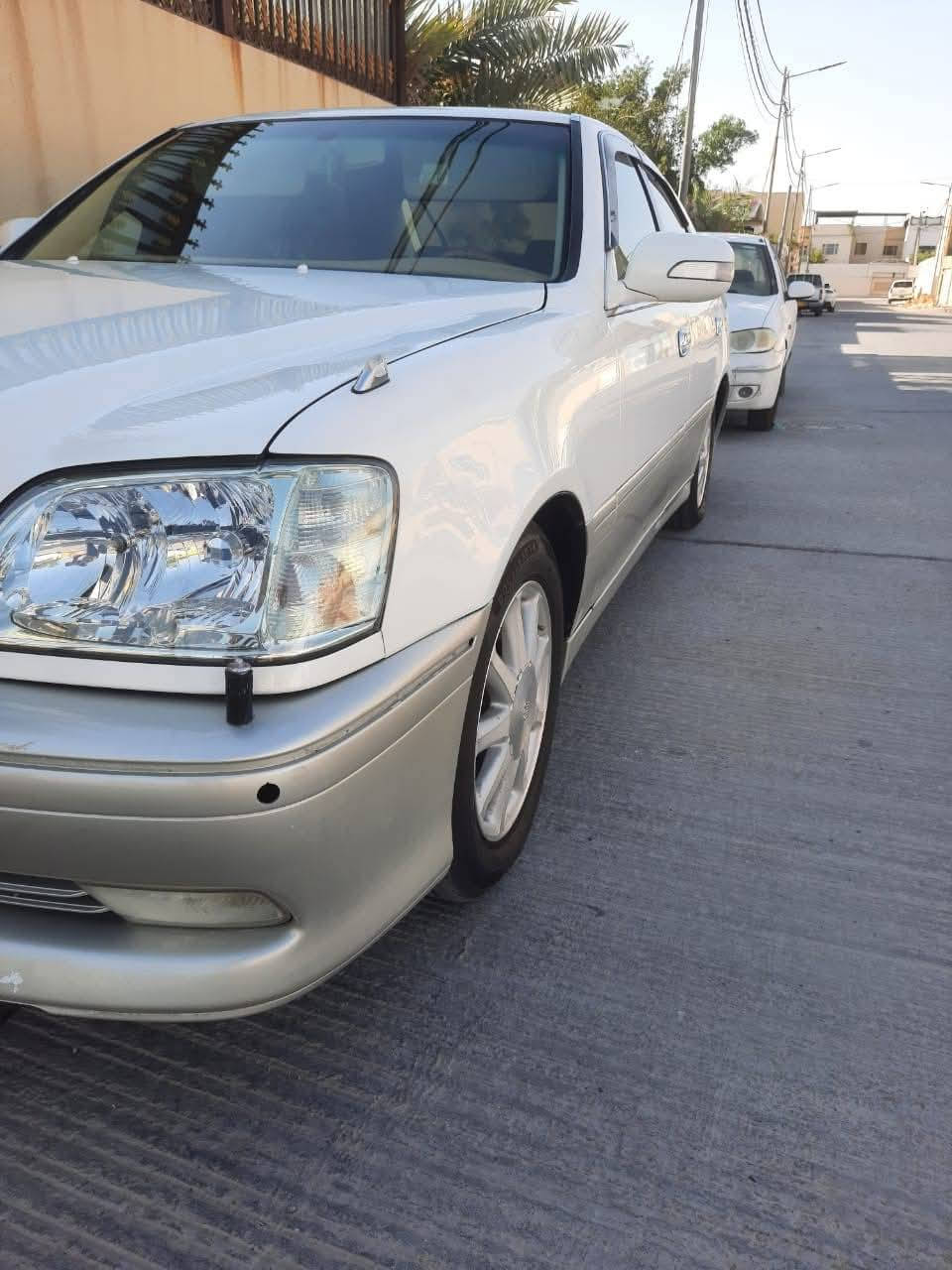 السلام عليكم ملكه دكمتين ديفور الصغير رقم صلاح الدين صدامي موكل الحاسبات محدثه السياره كصتين بيهه وكاله يعني تكدر تروج معامله السعر 55وبيهه مجال مكان السياره النجف مامتواجد على الفيس رقم الموبايل ***********
