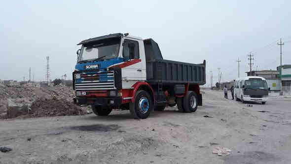 سكانيا 113 ماكينه كاورين رقم بصره باسمي لل 27  گير 5ب5 مكفوله تخم تاير ما ناقصها اي شيء العنوان بصره الهارثه ***********
