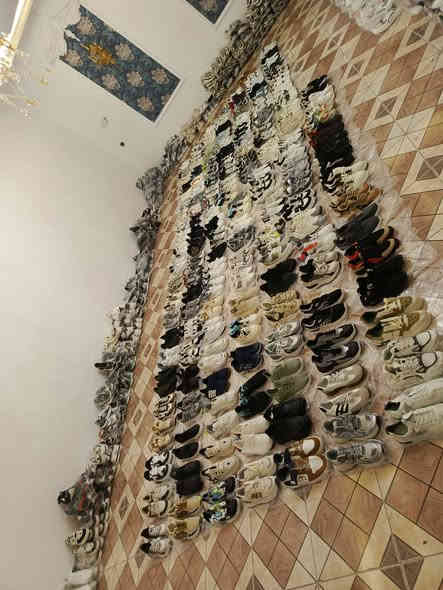 احذيه من صين كصهن سعر لقطعه 8 كله جديد متوفر جمله مفرد مكاني بابل القاسم العسكري قرب أسواق الصادق بسعر صين يعني محمله شي بصيط ***********
