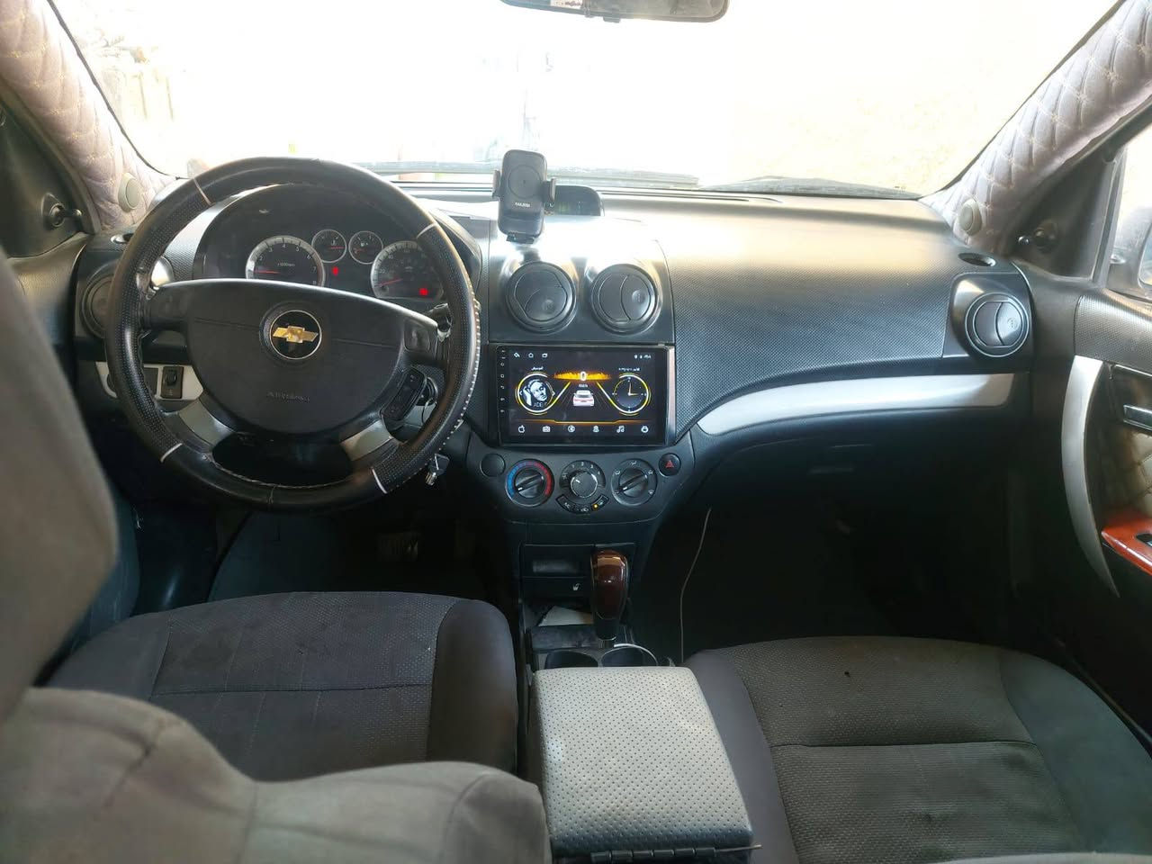 السلام عليكم افيو للبيع موديل ٩ وارد أمريكي مكينة مسكر حادث جانبي محرك وكير مكفول رقم بغداد بسمي السعر ٤٢ المكان بسماية مجمع الإحسان  ***********
