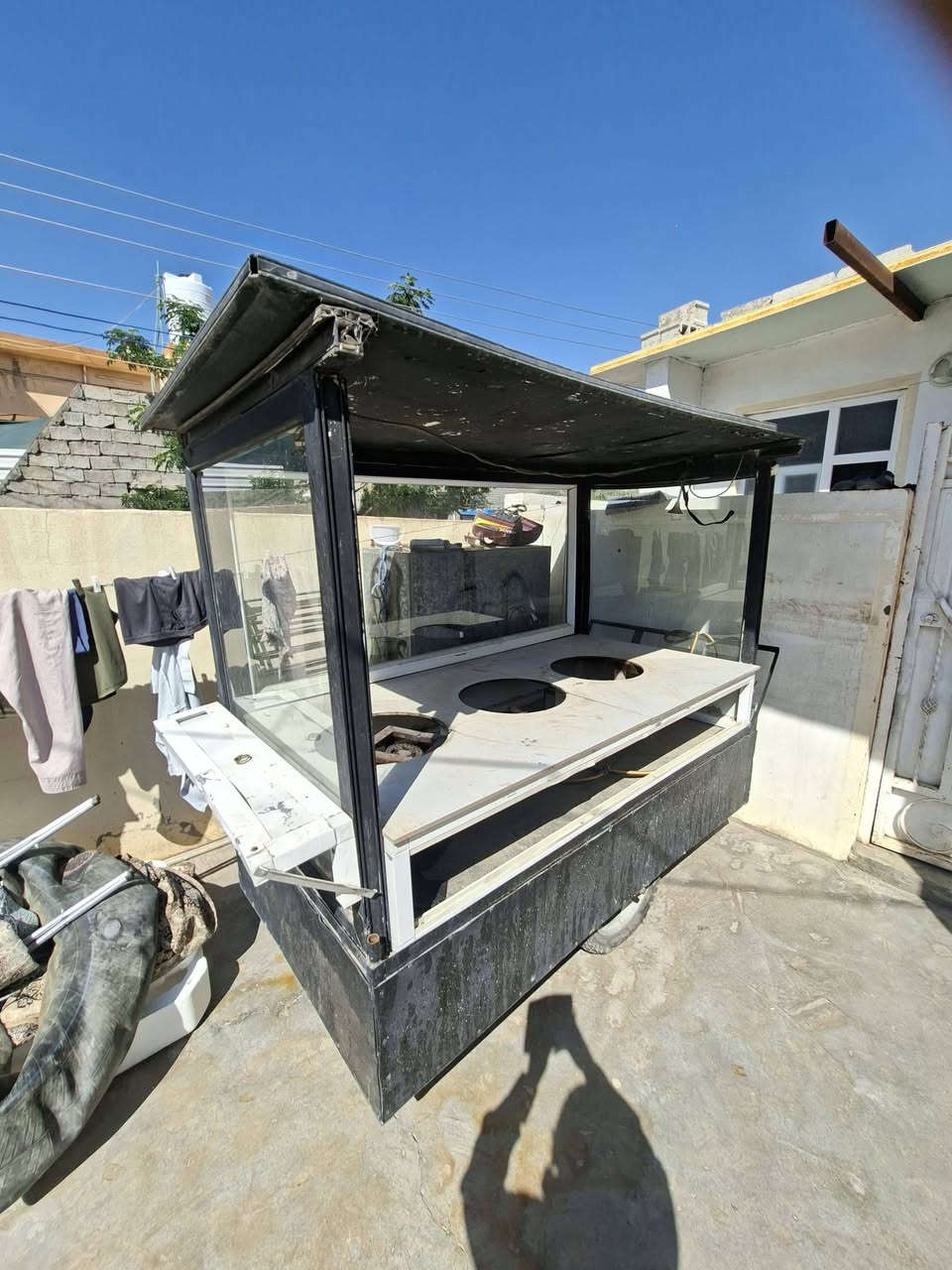 ئەو عارەبانەمە هەیە بۆ فرۆشتن شوێن کەلار ــ گردەگۆزینە 3 سێ تەباغیشی لە گەڵایە جاهیز بۆ ئیش  جامەکانیشی تازەیە 
 تەلەفوون بکە نرخەکەیشی 650 مەعامەلە
ژمارە ..***********  
ئەدمینی گوڵ
