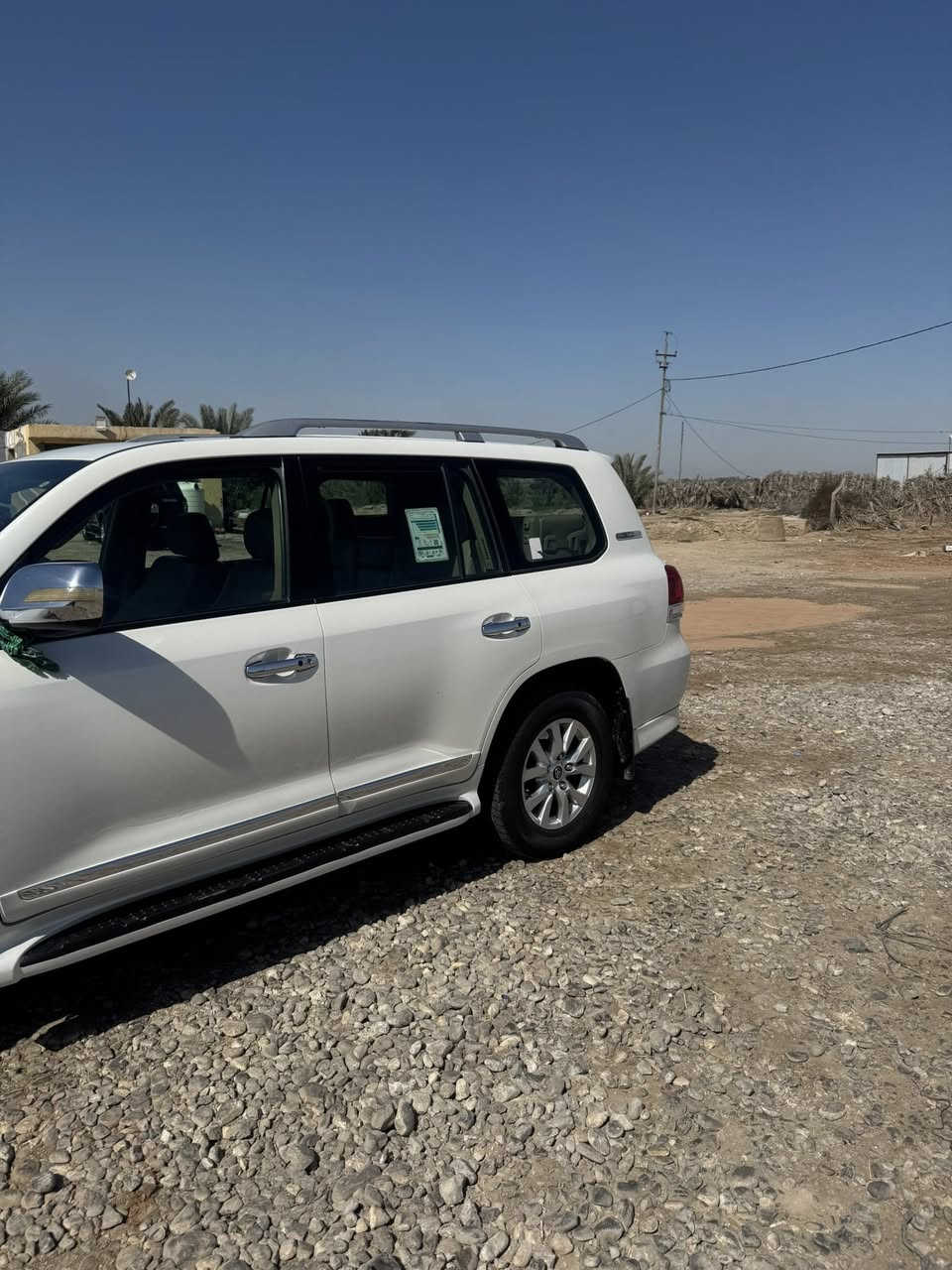 السلام عليكم لندكروز فكساره 8مكينه مكفوله سياره. عله وضع الشركه موديل 2010 سياره. كلش  نضيفه عداد 260الف  ٣٤٠ وبيه مجال ***********// ***********
