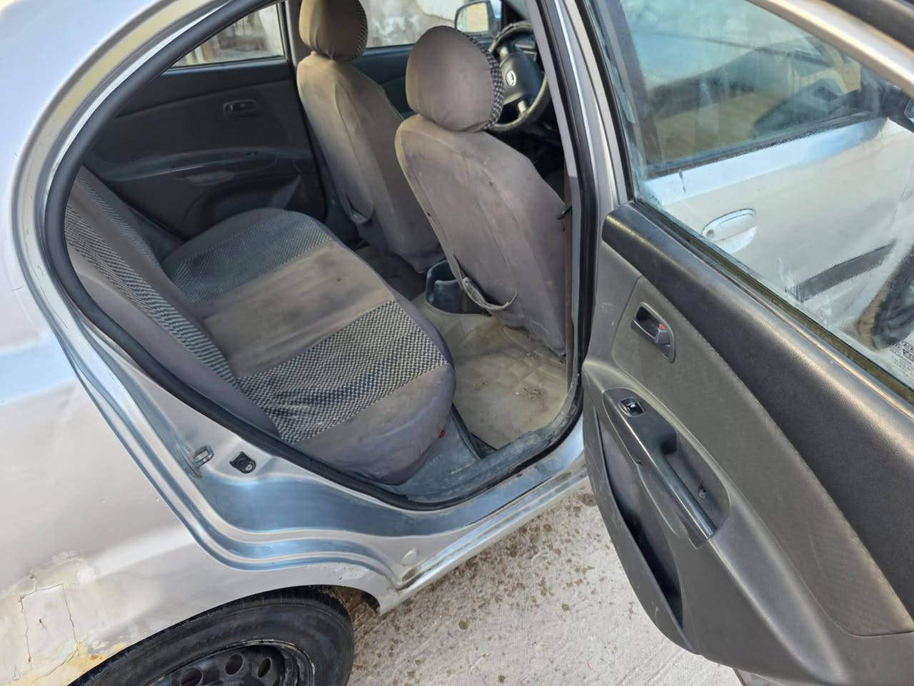 السلام عليكم كيا ريو 2009خليجي بدون صبغ بدون تبديل تبريد كير ومكينه خير من الله كهربائيات كامله السياره كامله رقم بغداد ب اسمنه سنويه لل28تحويل ثاني يوم السعر 73وبيها مجال للشراي يتصل ويدلل مكاني كربلاء. ***********
