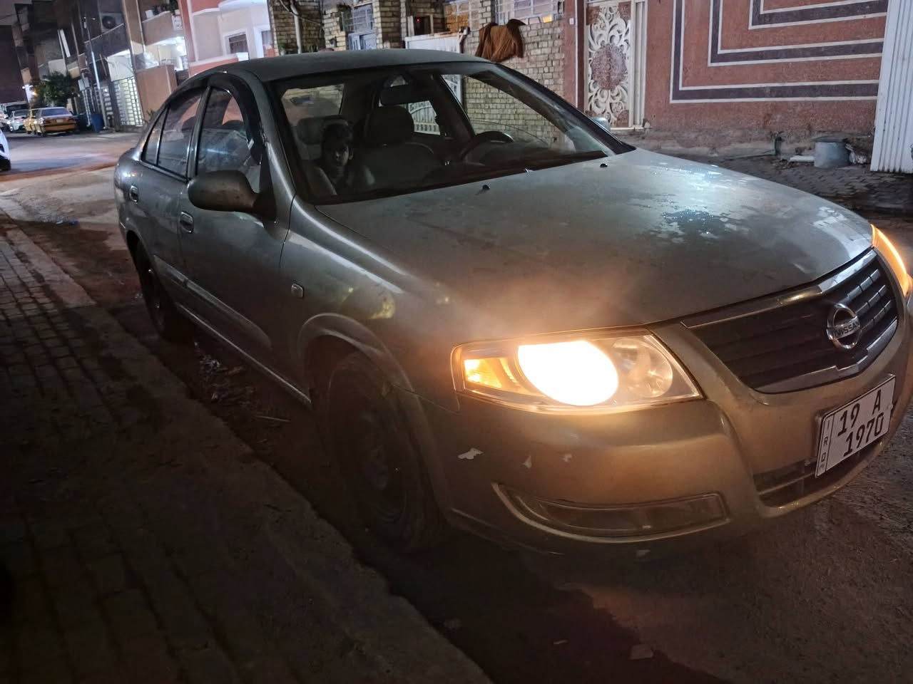 السلام عليكم نيشان موديل 2007رقم مميز غاز بانزين داخل بيجي رقم كربلاء بسمي تحويل مباشر مكان بغداد شارع فلسطين ***********
