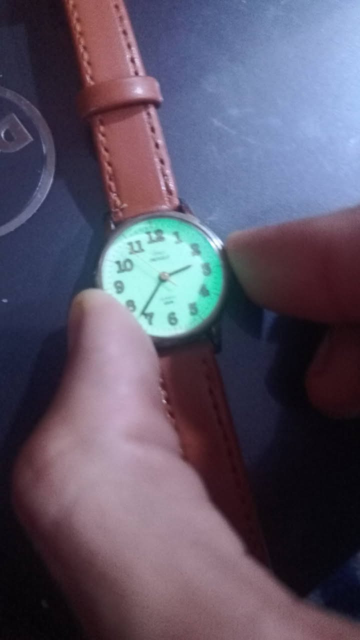 ساعه اصليه TIMEX مينه مضيه
البيع 
مكان الرمادي 
السعر 20


**إذا كنت صاحب هذا الإعلان وتريد حذفه لأي سبب، رجاءا أرسل رسالة إلى الدعم الفني**