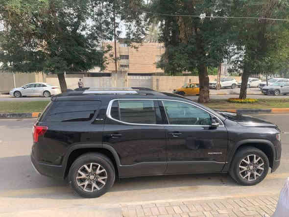 السلام عليكمGMC Acadia SLE 2022T
ماشية 60الاف
فول مواصفات للأخير عدا الفتحة  
٧ راكب - ٣ قطع تبريد
محرگ 2000 تيربو  
‏‎فور ويل(AWD) - كشنات جلد - تشغيل عن بعد
- نقاط عمياء - رادارات (360) امامي خلفي جانبي - 
صندوق كهرباء ( ويفتح بالرجل ايضا ) - سستم صوت (bose) - تدفئة كشنات - كشنات كهرباء
‏‎تحديد مسار - اوتو ستوب - توقف ذاتي عند الاقتراب من السيارات - قفل تلقائي - مراية تعتيم ذاتي + اشاير  - سايد بريك بصمة - فول تحكمات ستيرن - اضاءة العالي اوتو - لايت ٣ عدسات - منظومة زنون بلادي  
‏‎وبعد بيها هواااي مواصفات
 الحادث واضح بالصور 
‏‎سعرها 225
***********
بغداد الجادريه
