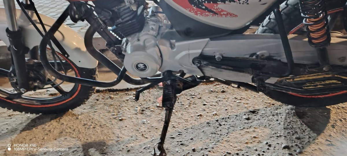 سلام عليكم بوكسر موديل 20 مجفته تجفيت شركه نظافه المحرك 100 تأير امامي جديد وخلفي جديد أوراقها موجوده نكره شلعه ومعدل طيران عارضها مليون 100 وبيها مجال بسيط مكاني بغداد الحسينية


**إذا كنت صاحب هذا الإعلان وتريد حذفه لأي سبب، رجاءا أرسل رسالة إلى الدعم الفني**