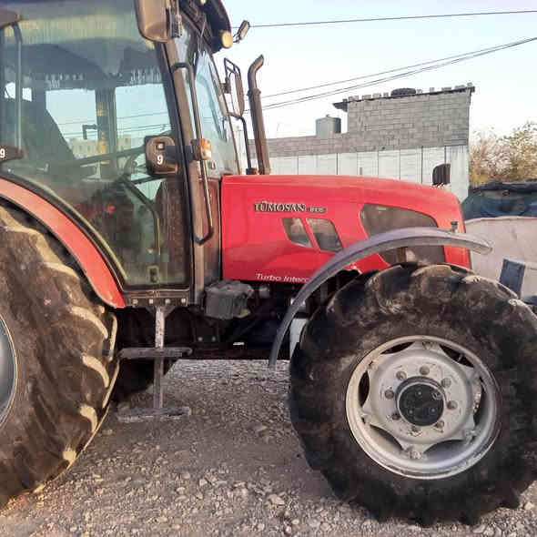 تؤمؤسان
توركى 
مؤديل ٢٠١٤
ره قه م سليمانى
هه موگيانى به شه رتوزه مان
ته بريد 
مه كينه 
گئر دارو به ردى به شه رت
سيعرى ١٠٠$
موشته ريت تيل بكه له خزمه تام
***********
*********** حلبجة
