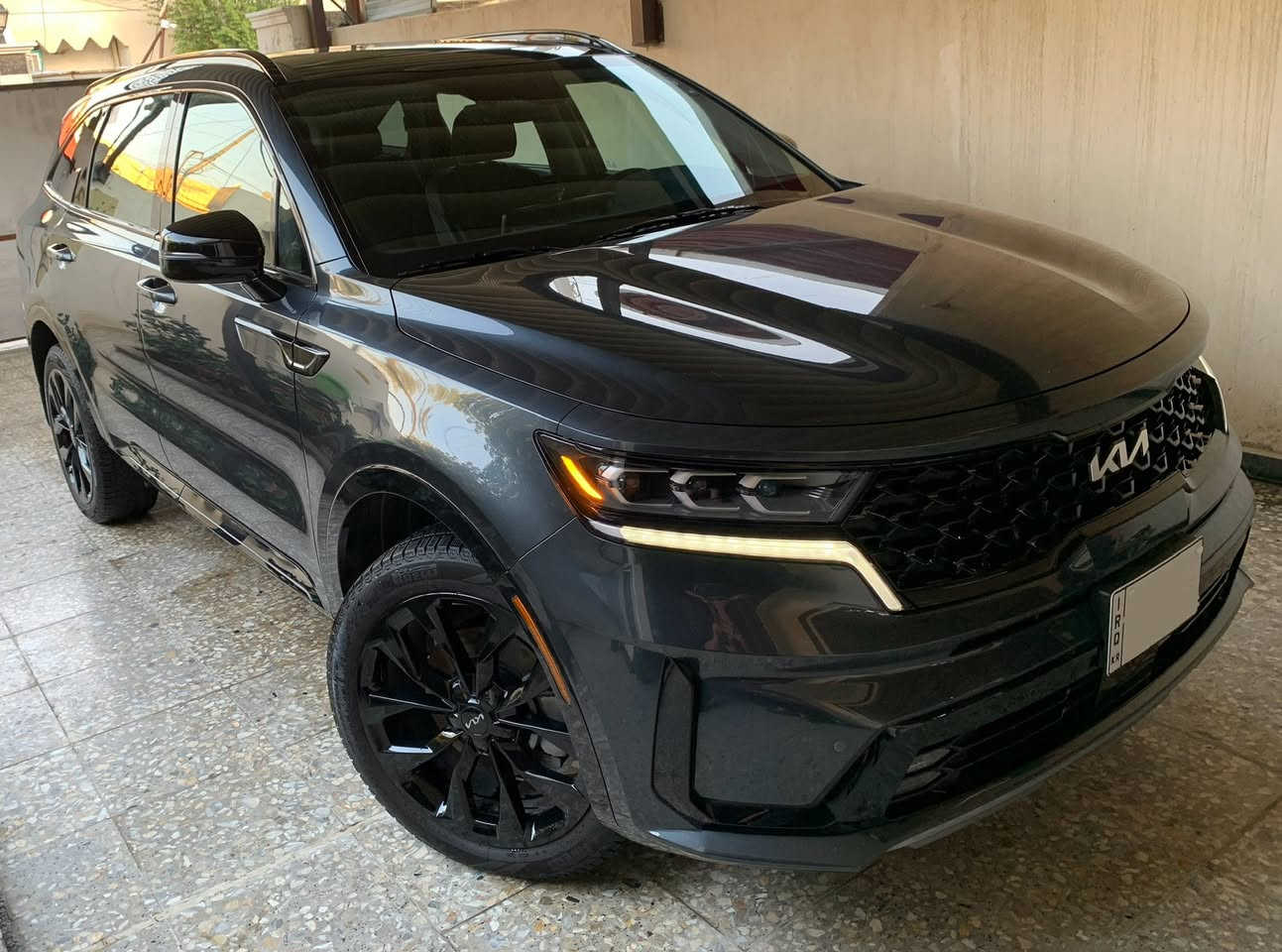 کیا سورينتو.2023
فل مواصفات  VIP كشن منفصل 
 KIA SORENTO 2023 
 
وارد كندي  (كلين تايتل ) مكفولة كفالة عامة من كلشي من دعامية لدعامية حالة الوكالة الزيرو 
محرك 2.5 T.GDI
كير DCT 8 نمر 
فور ويل 4x وضعيات قيادة 

ماشية13,000  
تشغيل عن بعد
بانوراما
فتح الصندوق كهربائي
دوسات أبواب المنيوم !! اريل نفكيتر
حساسات أمامية
حساسات خلفية
حساسات 360 درجة  
لايت زينون + LED كشافات
بك لايت LED
قبضات أبواب من الألمنيوم
دخول بصمة ذكي
ويل 20 اسود كروم 
حساسات ضغط الاطارات
اشارة في المرايا الجانبية
مري كهرباء 
عدد AIR BAG 8 
هاند بريك كهرباء
Apple Carplay شاشة كاميرا دوارة
شفتات ستيرن 
رادار امامي 
توقف ذاتي 
نقطة عمياء 
خروج مسار 
قيادة ذاتية 
كشنات تدفئة +كهرباء 
كشن خلفي منفصل كهرباء +تدفئة 
دشبول وابواب  صاج 
شاحن هاتف Wireless
مخرج منفذ الطاقة
3 قطع تبريد
أوتو هولد Auto Hold
سيارة جديدة جداً 
رقم اربيل جديد  باسمي 
    

للاتصال.   
***********
