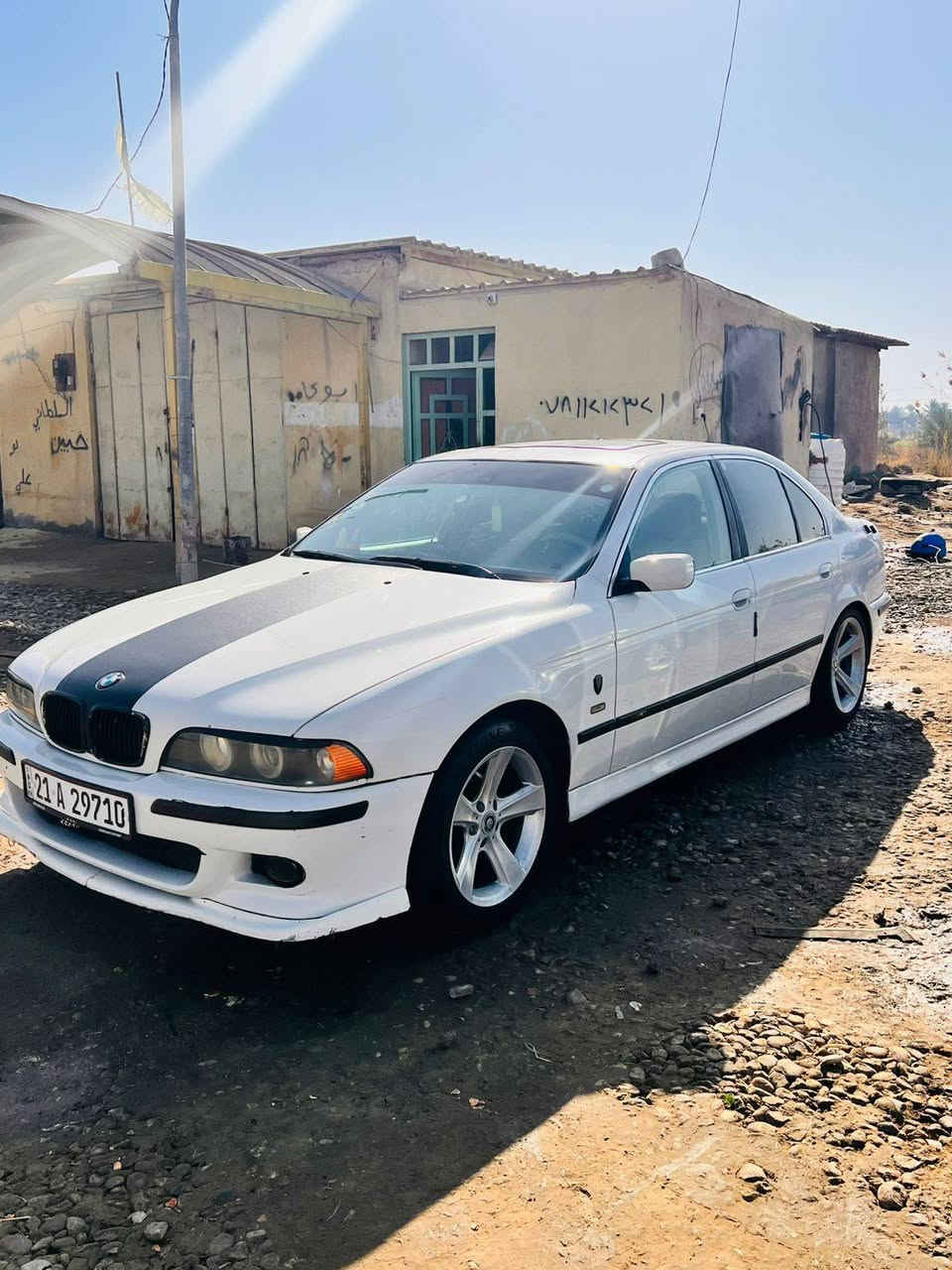 السلام عليكم بي ام دبليوه صقر موديل 96كفاله عامه مكينه 8حاويه كير حاويه كله كفاله رقم سليمانيه بسمي شخصي  مدور ثاني يوم وتريك وين ماه يعجبك تصال فقط خاص عذرن  ***********
