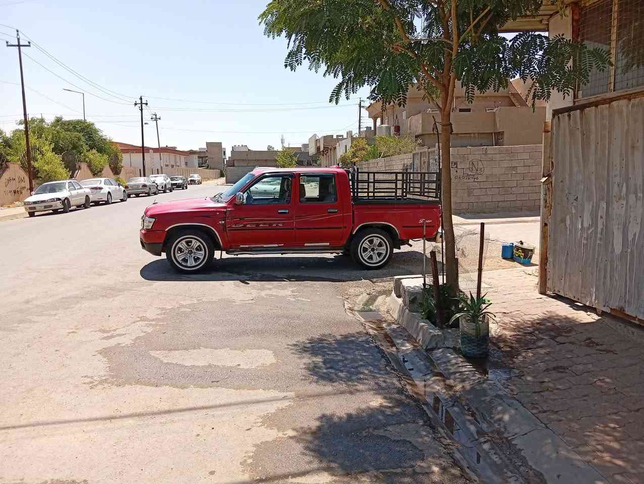 سوبر دير 2009
مشروع وطني 
رقم انجليزي 
سنوايه جديده 2031 بشهر السابع 
رقم صلاح الدين
السنويه بسمي
دفتر بنزين مقدم جديد بعد ما طالع 
الغرامات صفر 
شرطه تحويل والقانونيات
سياره ما بيها لا معجون ولا ضربه 
المكان كركوك حي النصر 
***********
السعر 72 بيه مجال
