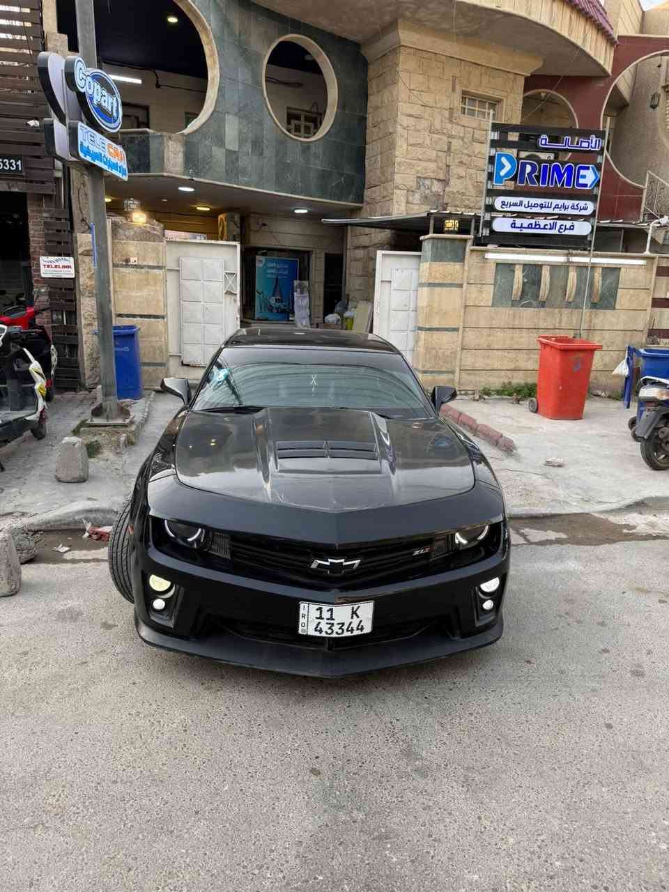 السلام عليكم
كمارو 2ssكير عااادي 2013 ماشية 45 الف ميل 
مكينة وكير كفالة 
كهربائيات كلهة وضع شركة مملعوب بيهة ابد لا جطل لا شي
السيارة حادثهة قطعتين فقط الجاملغ الامامي جهة السايق والجاملغ الخلفي جهة السايق
عليهة ويل 1le
بنيد كاربون فايبر اصلي
دعامية zl1
تبريد ثلج
بيهة داتا شو
كشنات تدفئة 
كيجات يم الكير
شاشة 
4 حساسات خلفي
فتحة
السيارة رقم بغداد مميز باسمي 
هزة جديد تحويل ثاني يوم
بيهة طخة بسيطة حاليا السيارة وبنفس الجاملغ المصبوغ موضح بل صورة
السعر 125 وبيهة مجال بسيط
مكاني بغداد الاعظمية
***********
