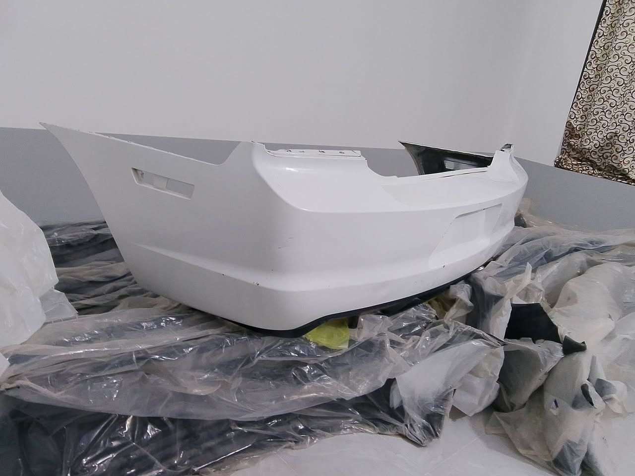 السلام عليكم داعيمه خلفيه مال جارجر 14اصل السع165بيه مجال الاستفسار اتصل ع رقم ***********حله طهمازيه
