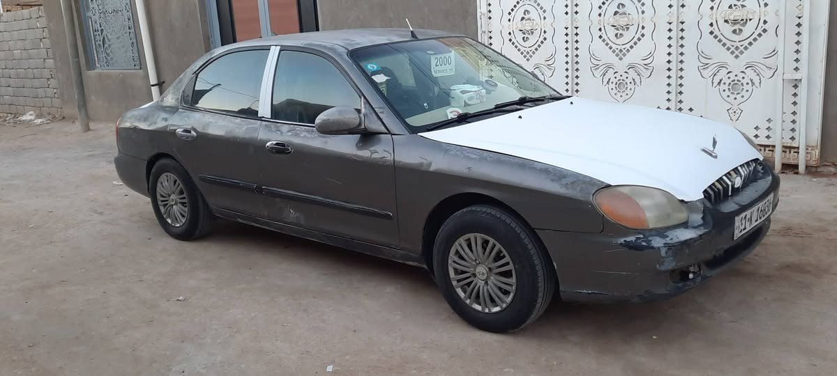 السلام عليكم ورحمة الله وبركاته..
هونداي سوناتا موديل 2000 
محور مكينة وكير كورلا 1800
بأسمي السيارة سيارة جاهزة نقصها تبريد والكشر شوفة عينك مكان السيارة الناصرية ناحية أور (سديناوية) 
سعرها 45وبيها مجال 
رقمي.. ***********
