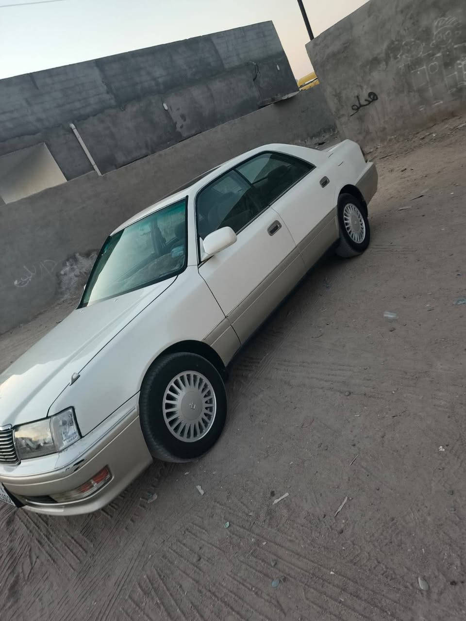 سلام عليكم راس الثور موديل 97 رقم بصره انكليزي ابسمي سنويه مجدده لل 31 مكينه وكير بلكارتون مكفوله من الكص والنقل وضربه القويه فتحه قماره جنجر 12 تبريد ثلج 🥶🥶 السعر 85وبيه مجال كهربائيات شقاله حداده حلوه طخم تاير مكاني بصره سفوان وانا مكلف بلنشر ***********
