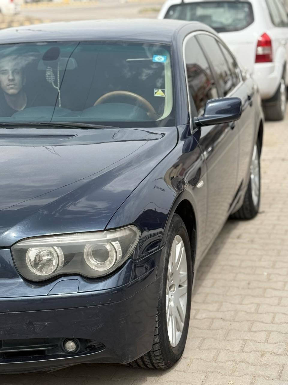السلام عليكم
النوع :BMW
الفئه :735i
ملاحضه : السياره صبغ حزاف فقط للأستفسار اكثر اتصال على الارقام 
***********
