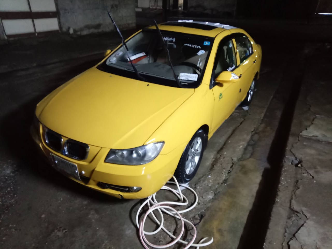 بيع او مراوس بتوماتيك اقل بلسعر لان محتاج ليفان محور كير ومحرك كورلا توماتيك دكشن عالي عليها هيئة 248 الف غرامات صفر تحويل بلموصل شرعي يمي يحول فقط رقم الماني سنوية مشروع وطني بيها مكانات معجون تكسي ماكو ما بيه معجون تجي تفحص وتشوف سعر 43 شاشة كامرات ثلاثة تسجيل علموبايل محرك لا صرف ولا نفخ داخل نظيف تغليف جلد  تاير نظيف باتري نظيف طخم نظيف مكاني موصل كرامة ***********
