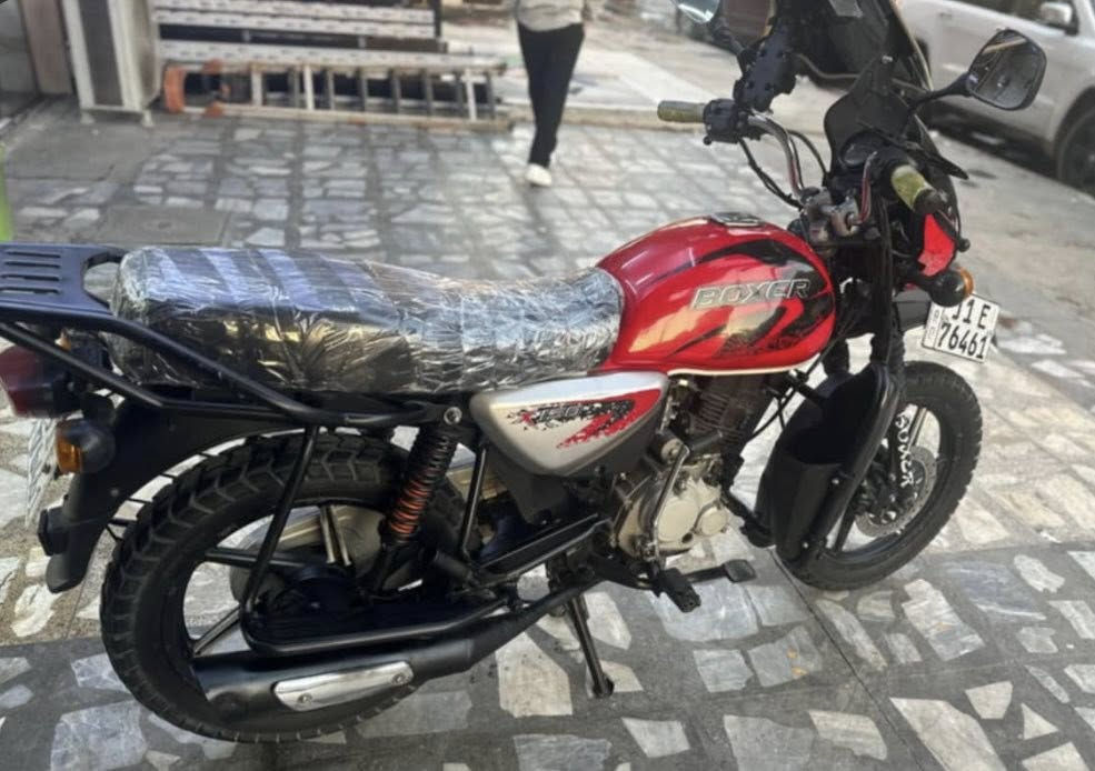 بوكسر جبلي ٢٣ مرقم بغداد انكليزي بأسمي تحويل شوكت ميعجبك  (كفاله) ٢،٥٠٠،٠٠ وبيهة مجال بسيط 

 مدينه الصدر *********** متواجد واتساب ورقم
