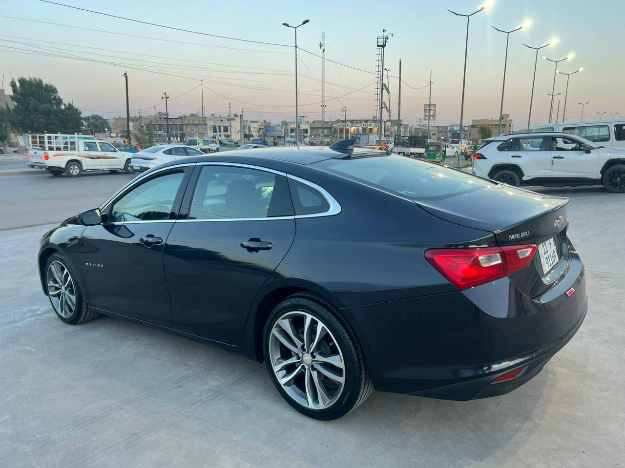 سلام عليكم لبيع ماليبو موديل 2023 بس دعاميه صبغ فقط وبيه بارد كلش قليل ويل بريمير اصلي تخم تأير جديد مكينه 1500 تيربو 
شاشه كامره رادار مثبت سرعه السعر 143 وبيه مجال قليل مكاني بغداد بلبياع الشرطه الخامسه 
ولشراي بي خير وتدلل ***********
