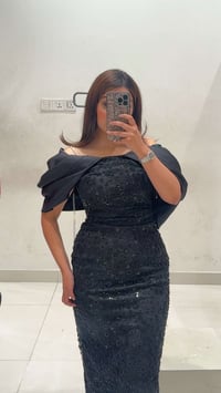 فساتين • مقاسات ٣٦-٣٨ • أسود لغاية ٤٠