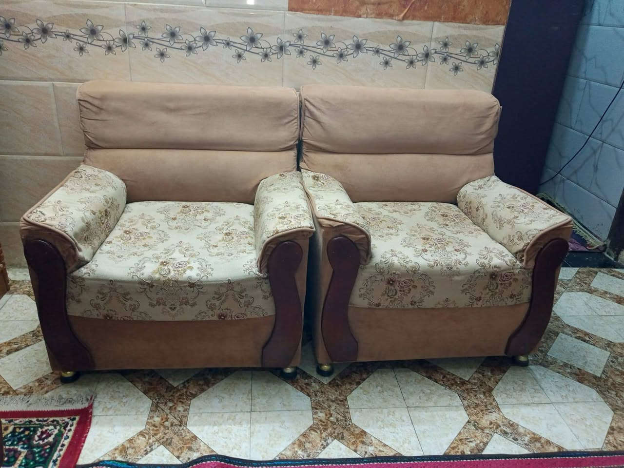 #كاونتر ثلاث قطع تزگام درجه اولى السعر 290.  طباخ كريازي مصري 220ثلاجه 18 قدم 180#تخم 10 مقاعد السعر 210 #طباخ قياس 80 فريش المصري شغال 210 مكان #بغداد يوجد توصيل داخل #بغداد ب كروه فقط


**إذا كنت صاحب هذا الإعلان وتريد حذفه لأي سبب، رجاءا أرسل رسالة إلى الدعم الفني**