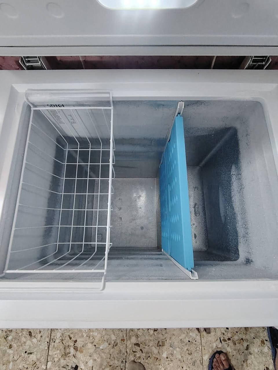 مجمده للبيع سعر 200
***********
