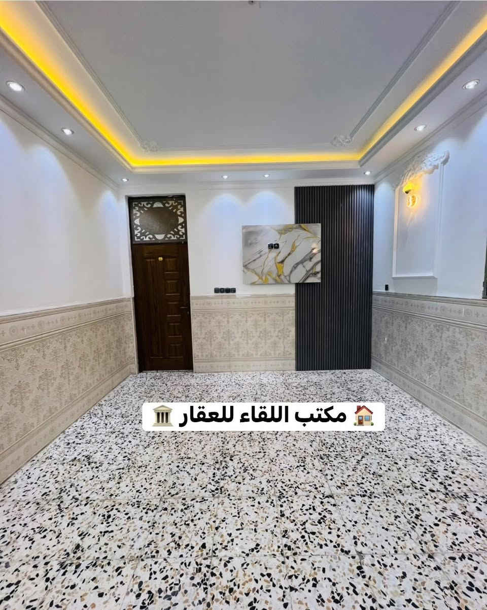 #دار_للبيع_طابو_زراعي 👇👇#استلام_مباشر
سعره مناسب جدا جدا 👉👉👉

#الموقع // #حله_نادر_الثانيه_حي_الزيتون_الجديد

 #طابقين_بناء_حديث_درجه_اولى

#متوفر_كافه_الخدمات✅ ماء مجاري كهرباء تبليط عرض الشارع 10م اناره ليلية تحويل مباشر

#المساحه // 120 م واجهة 8 م ❌ نزال 15  م

#السعر // خاص

#التفاصيل ( استقبال + مطبخ  + هول 

+ غرف نوم عدد 3 + مجمع صحيات عدد 3

+ منور عدد 2 )

——————————

للاستفسار اكثر مراسلة الصفحة او الاتصال 

 #علاء_الغرباوي  📞 ***********

او مراجعه المكتب 🏠#مكتب_روعة_اللقاء_للعقار 🏠

               🏗️ #مــوقع_المكتب🏗️

{ بابل/ حله نادر الاولى شارع الخدمي قرب سكله صدام }
