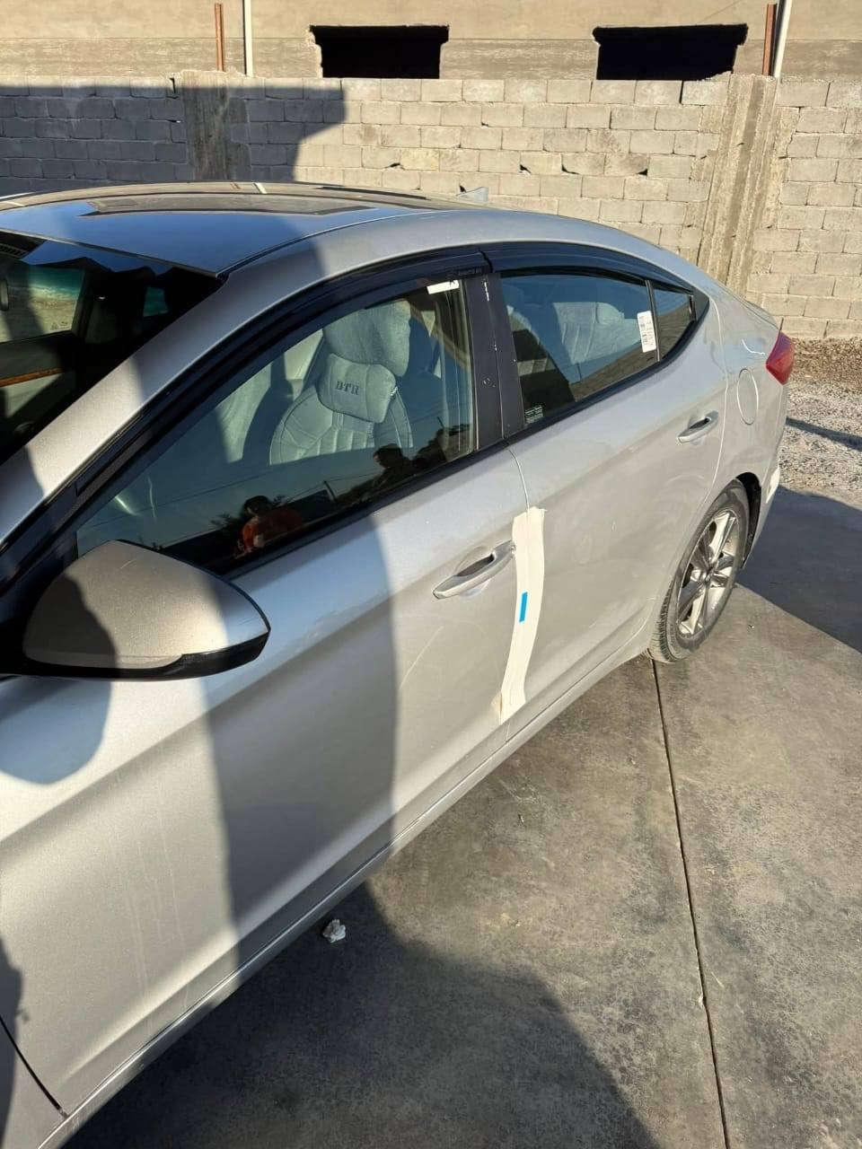 النترا 17 وارد أمريكي كلين بدون حادث بس الدعاميات رقم انكليزي بغداد السعر 125وبيهة مجال مكان السيارة بغداد التاجي التفاصيل اكثر اتصل ***********
