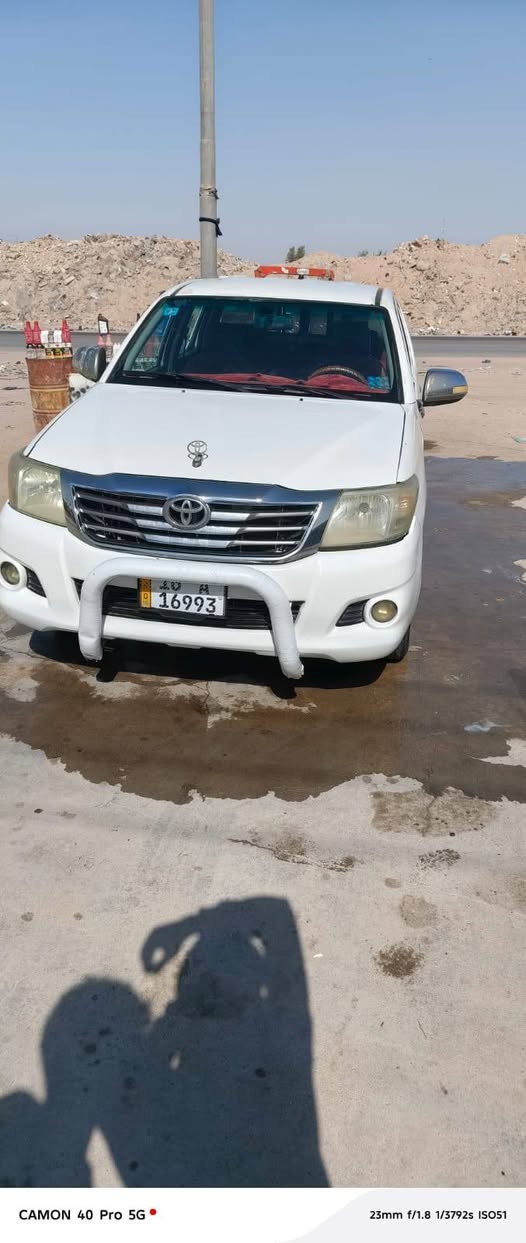 فلاونزه موديل 2014
شاي 19سعودي
الرقم قادسية(الديوانية)
سيارة بأسمي تحويل ثاني يوم 
محرك مفتوح 
سيارة بيه ضربه صفحة سايق فوك تاير الامامي
تبريد ثلج تايرات جدد
السعر 150 
العنوان البصرة الزبير 
*********** اتصال وبيه واتساب
