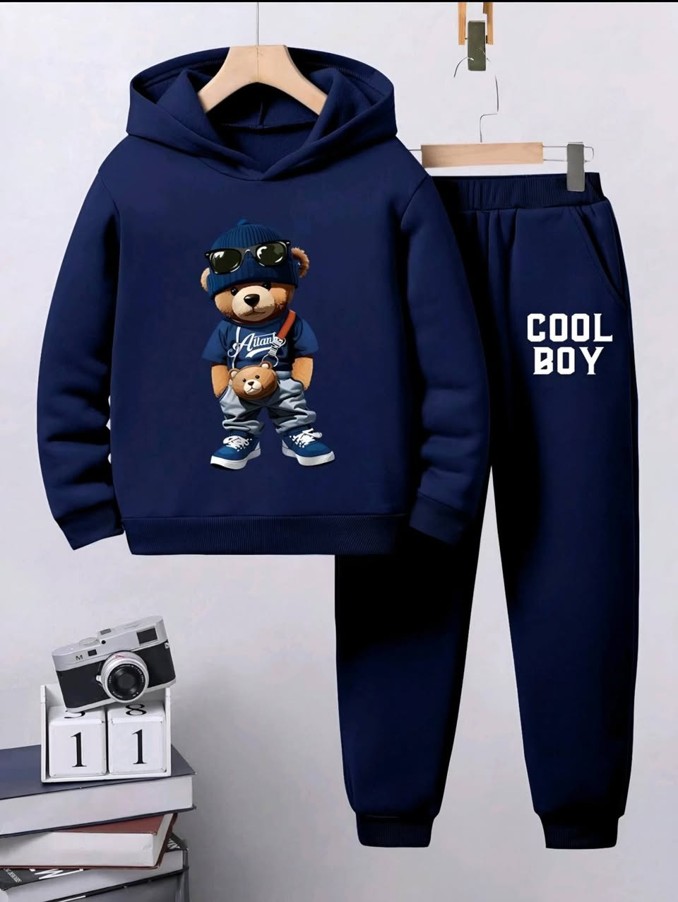 يتوفر لدي شلعة تراكات رجالية بسعر مثالييي وتخفيضات قوية
سعر القطعة 8 الف فقط 
مجموع عدد قطعة حوالي ٣٠٠
تكدر تاخذ ١٥٠ نصها هم هادي

الي ياخذهم كلهم اتساهل ويا بسعر

الي يريد ياخذهم شلعة يراسلني ع واتساب هذا رقمي فقط واتساب
***********
