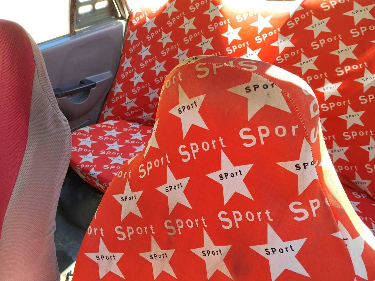 السلام عليكم 
مرخصة الادمن 
سايبه موديل ١١خصوصي رقم بابل ألماني سنويه لل28 شرط التحويل  مكينه كير خير من الله حداديه نص عمر  تايرات نضاف 
عليه غرامات 300الف ينزلن من السعر 
كهربائيات شغاله 
تبريد مايشتغل 
بخصوص الشواصي رفقت فيديو بمكانك تشوف وتعرف السايبه كله تعمير 
السياره وضعه جيد 
السعر ب25 وبيه مجال الخاص مفتوح 
المكان بابل محاويل


**إذا كنت صاحب هذا الإعلان وتريد حذفه لأي سبب، رجاءا أرسل رسالة إلى الدعم الفني**