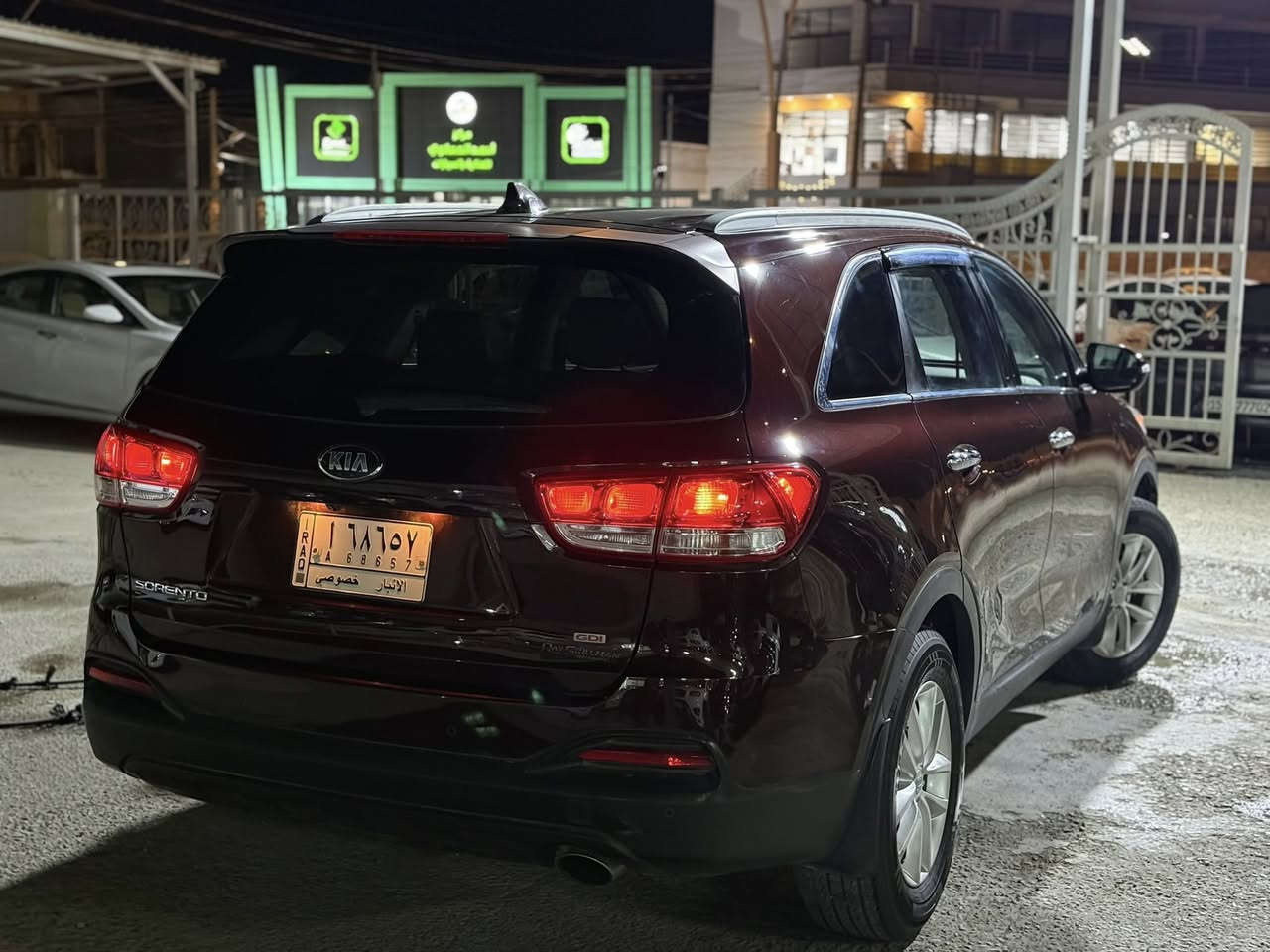 السلام عليكم
سورنتو 2016 أمريكي 
رقم أنبار تحويل مباشر 
محرك 4 سلندر 
سونارها مع الصور سياره كفاله من صبغ 
مواصفات نص فول 
جلد لونين + أشاير بلمري + تحكمات ستيرن + كشن كهربائي + كشن تدفئه + شاشه جبيره + لد امامي خلفي + حساسات وكامره خلفيه + دفع رباعي + انضمى قياده +باقي مواصفات المعروفه 
سياره جديده وماشيه قليل بلادي 48 الف 
مكانها بل رمادي 
السعر 22 مليون


**إذا كنت صاحب هذا الإعلان وتريد حذفه لأي سبب، رجاءا أرسل رسالة إلى الدعم الفني**