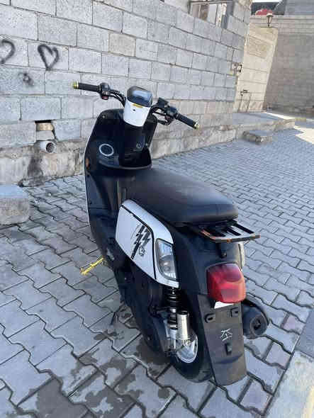 دراجه بوليس 2013
نضيفه شغل وطلع 
🏍️ ***********
