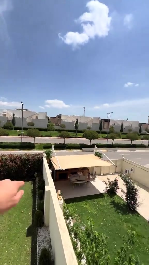 السعر: https://t.me/farhanforrealesrate/3932

***********

***********
