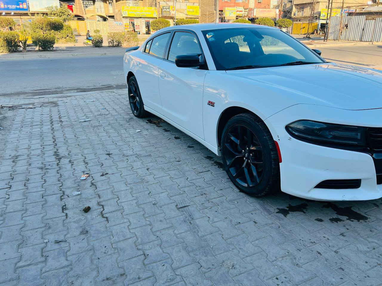 السلام عليكم
جارجر موديل 2019 وارد امريكي 
حادثه موضوح بالصور گدامك 
مكينه وگير واكسل مكفول كفاله عامه 
تاير تخم جديد 
سياره نضيفه تجي وتشوف بعينك 
تحويل ثاني يوم رقم بغداد 
بغداد مدينه الصدر قطاع 40
اتصل عليه او تراسلني واتساب تجي وتشوف بعينك ومن تعجبك عيوني الك وتدلل 
السعر/210 وبيه مجال 
رقمي/***********
