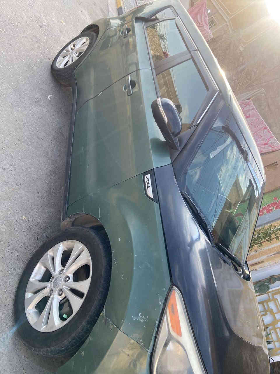 السلام عليكم
للبيع كيا صول موديل 2014 محرك 2000 رقم بغداد انكليزي اللون زيتوني وبأسمنا جاهزة بلا شرح حادثها بنيد وجاملغ أيسر من الخارج فقط اللغود سليمة السعر 110 بغداد حسينية الراشدية
 ابو ياسر
***********
*********** واتساب
