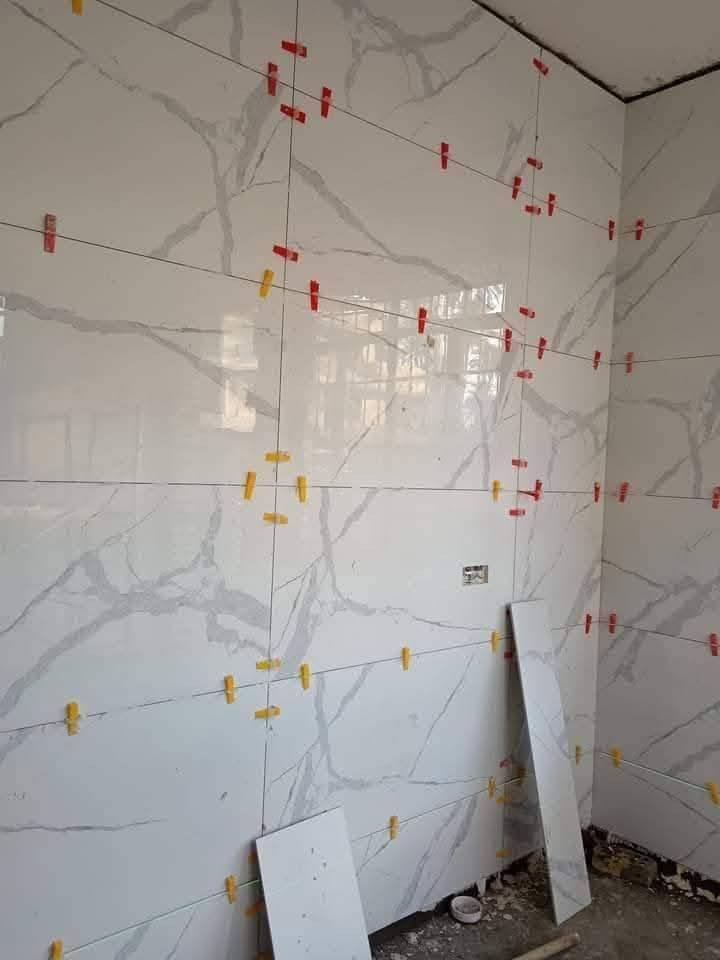 السلام عليكم
خلفه سيراميك ومرمر وبورسلين اللواح جداري ارضي شغل درجة اولى اشرف وتسليم هندسي للتواصل مراجعه الصفحه او الاتصال على الرقم *********** وتساب متفرغ حاليا

