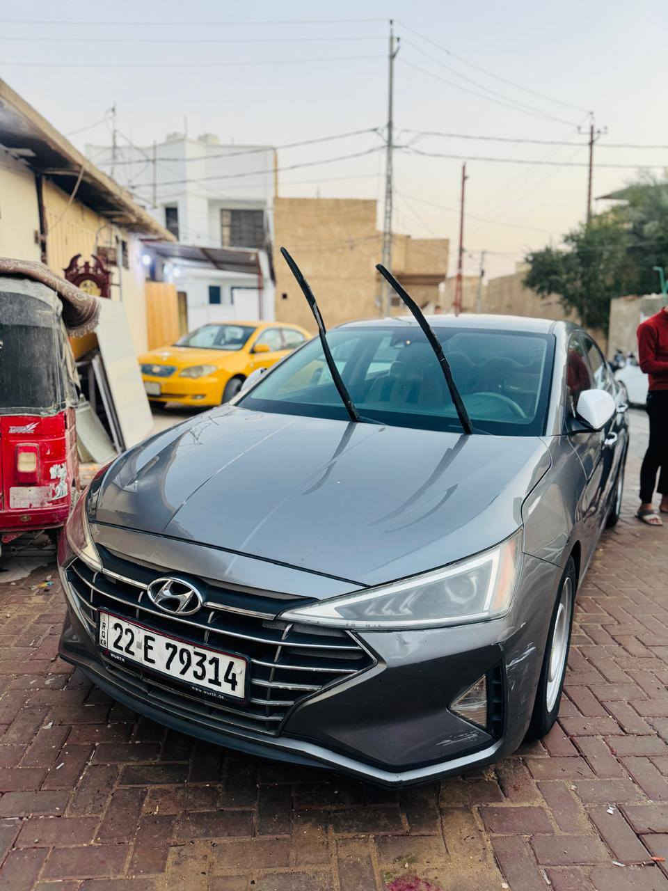 سلام عليكم النتره 20 للبيع سنويه جديده بسمي اربيل
ماشيه 87

كير هوا يجي سفتي محور اي تي 

مكان كربلاء باقي التفاصيل 

انتصال او وتساب رسلني ***********
