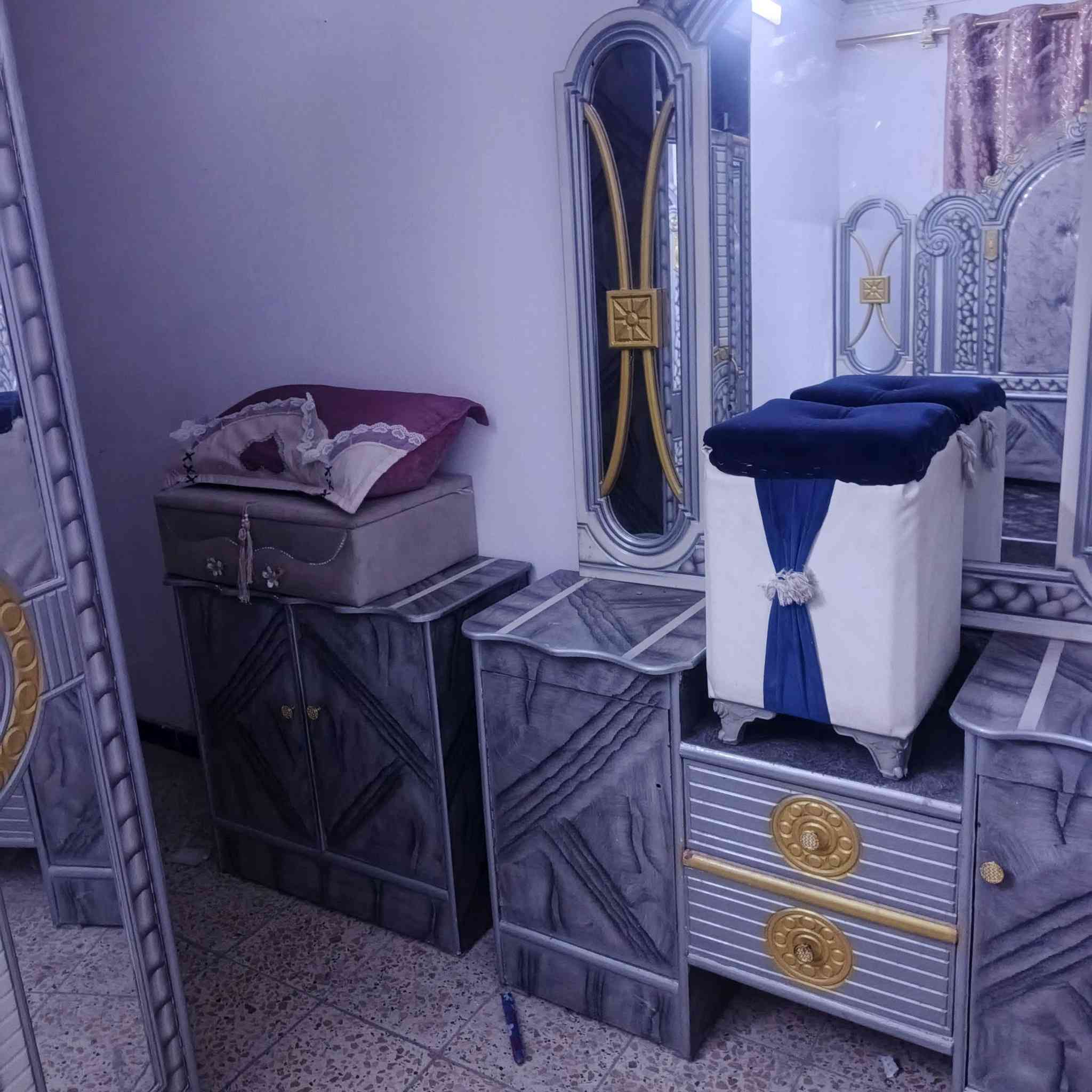 غرافه عراقيه تصميم تركي نضافه مثل ماموضح بل صور سعرها ٩٥٠ مكان بغداد العبيدي***********
