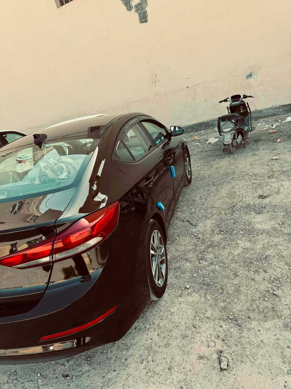 النترا 17 اسود ملكي الصور والسونار مرفق بالمنشور وارد امريكي محرك دوش 110 وبيهة مجال *********** ☎️ بغداد @
