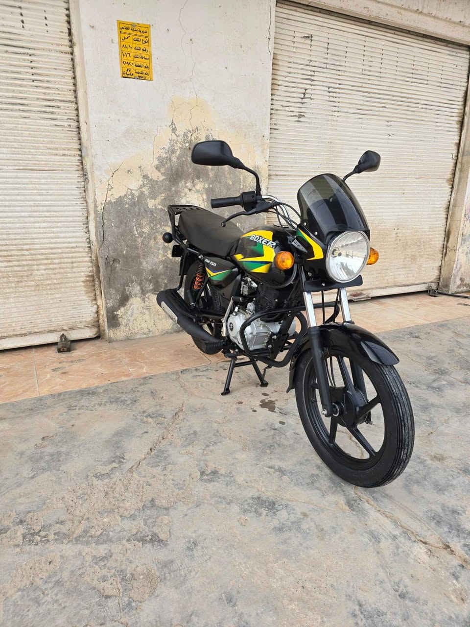 السلام عليكم شباب
بوكسر للبيع 
موديل 2023 شهر 7
 نازله 2025 
دراجه زيرو
مكفوله كفاله عامه 
دراجه رقم وسنويه ديالى 
نكليزي تحويل ثاني يوم 
مكاني ديالى خالص
 الشراي يتصل على هذا الرقم ***********
