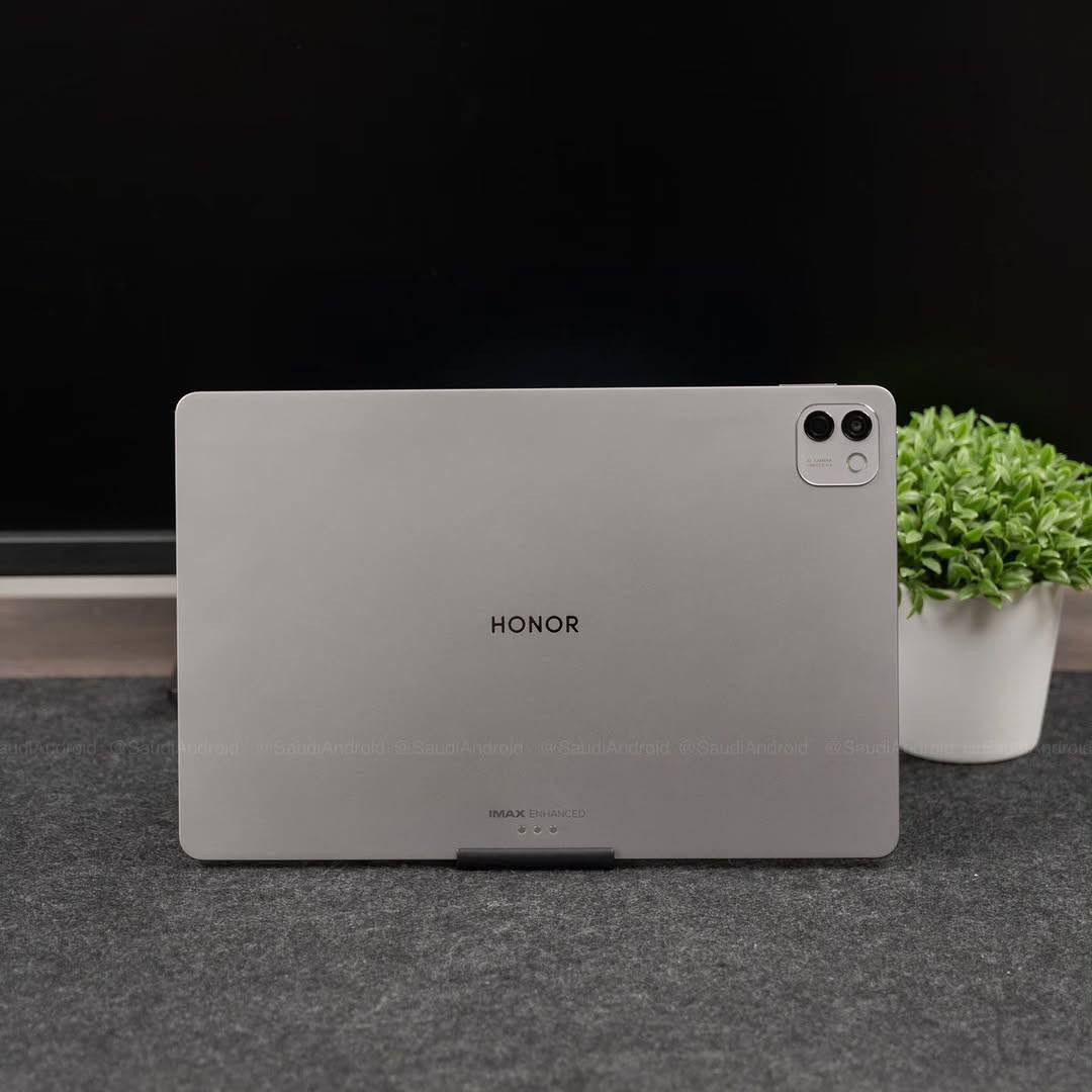 السلام عليكم
HONOR MAGIC PAD 4 نسخة ضمان جبال مع الكيبورد والقلم للبيع مستخدم ٣ يوم فقط سعره بالشركة  ١٢٦٠.٠٠٠ وصل الشراء موجود قيم باليرضي ربك واني حاضر للبيع تحياتي للجميع


**إذا كنت صاحب هذا الإعلان وتريد حذفه لأي سبب، رجاءا أرسل رسالة إلى الدعم الفني**