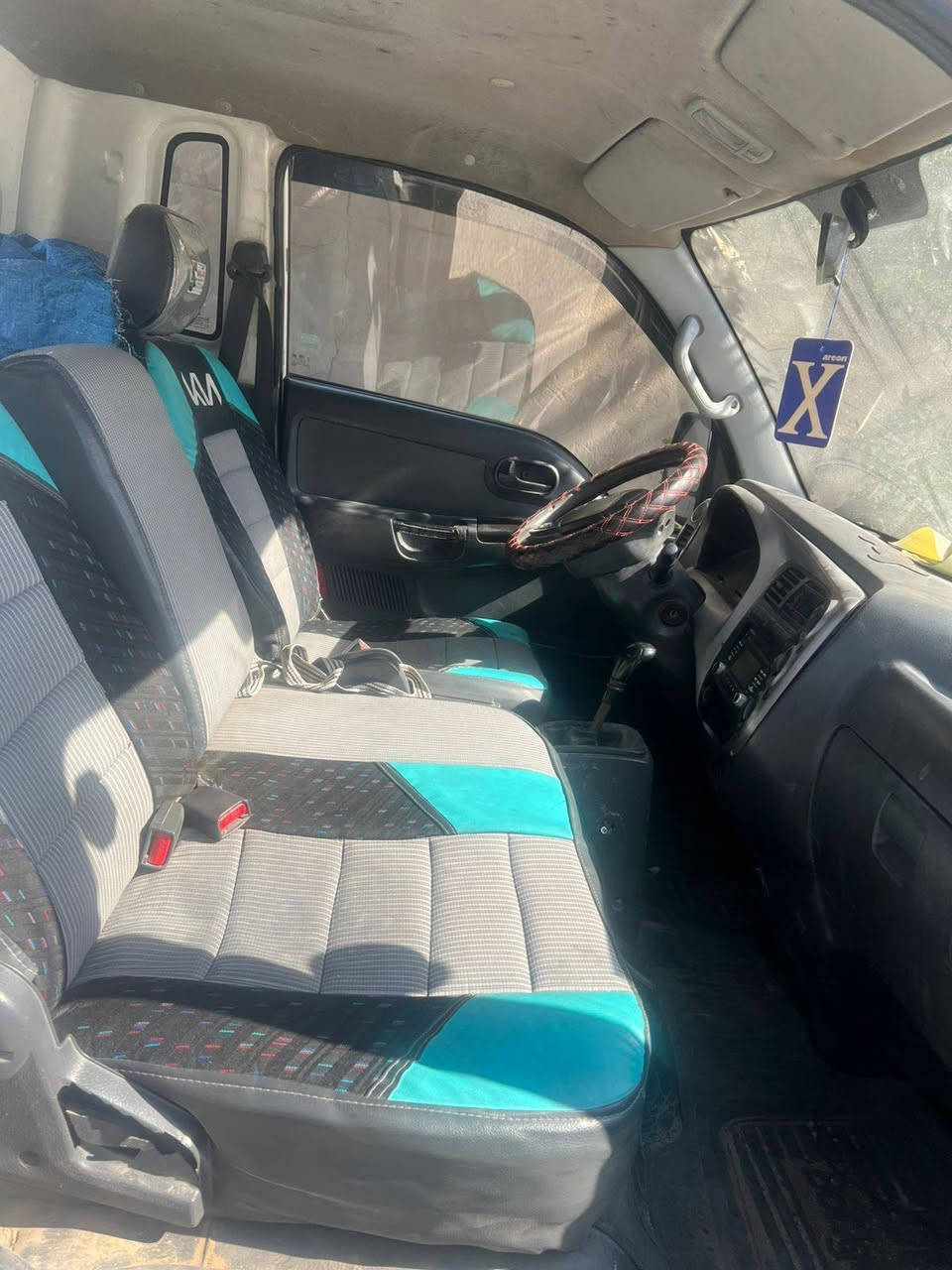 كيا 2700 للبيع كير ومكينه وحداديه كفاله
كشر نظيف موديل 2014 رقمها واسط سنويتها ساقطه ب٢٠٢٤ 
موجوده بكربلاء للاستفسار اكثر ***********
غير متواجد بالفيس
