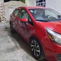 كيه ريو موديل 2013 وارد امريكي السيارة بيه 5قطع فقط  جاهزه وبسمي محرك ...