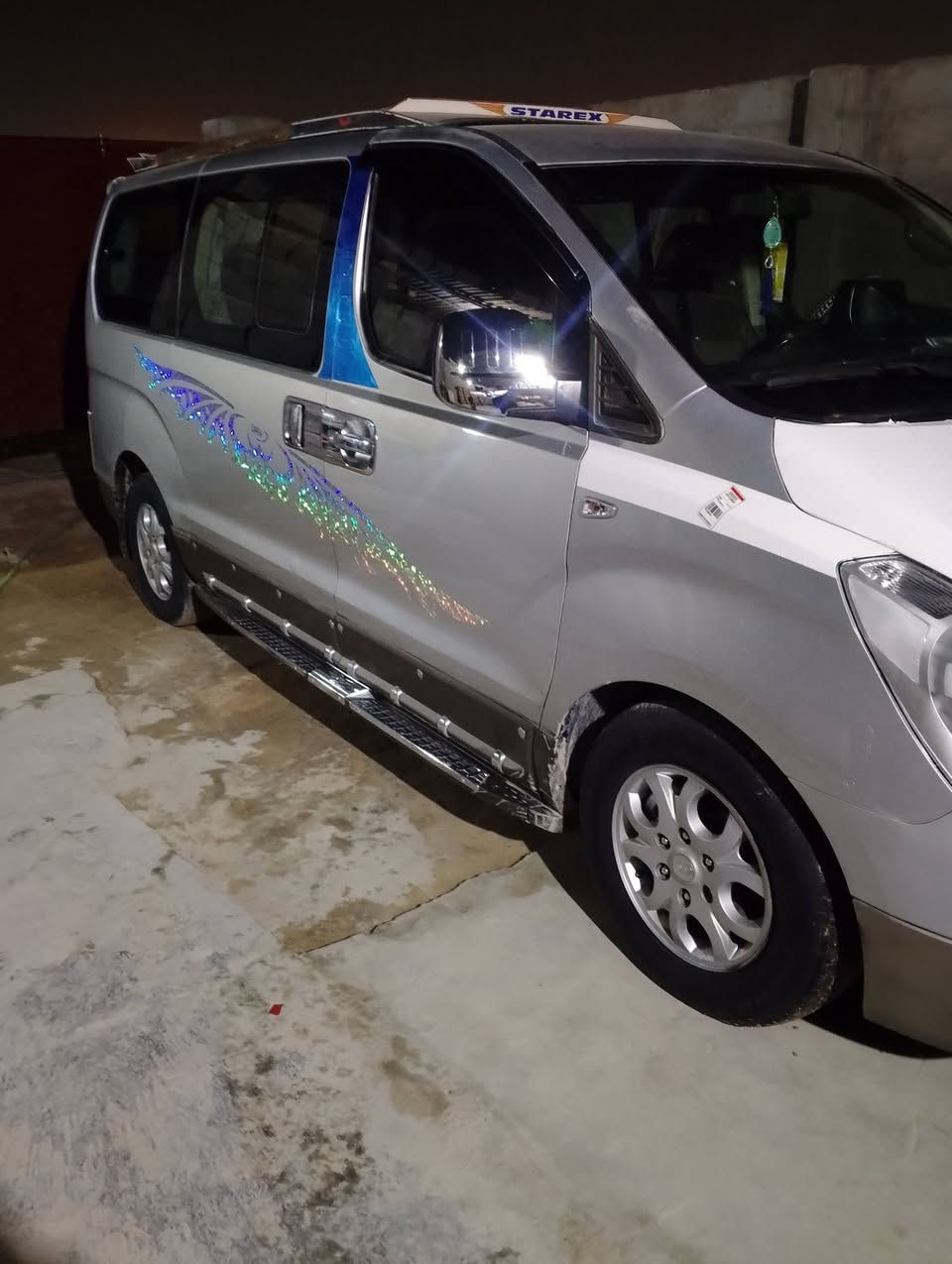 السلام عليكم ستاركس موديل 9 للبيع مكينه 7 عنوان بصره الزبير رقم الهاتف ***********
