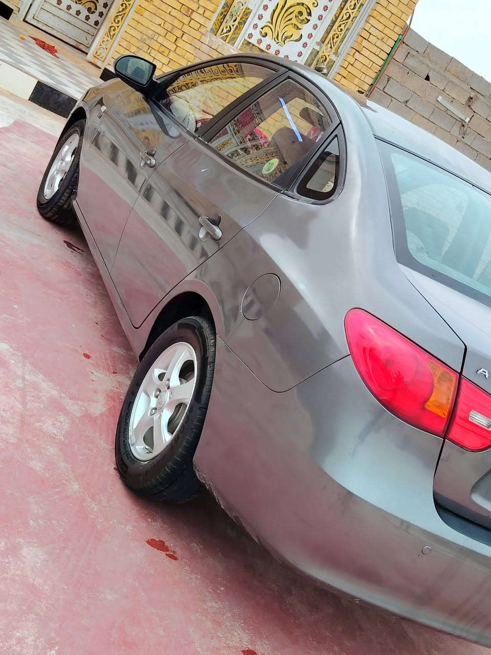 انتره صابونه 10 كصتين دخول جديد
متومه رقم وسنويه ويه شاصي أربيل
مكينه كير حداديه كفاله 1600
سياره جديده وجاهزه من كلشي تبريد ثلج 
لسعر 42 وبيها مجال حك جيه 
مكاني ناصريه قضاء شطره ***********
