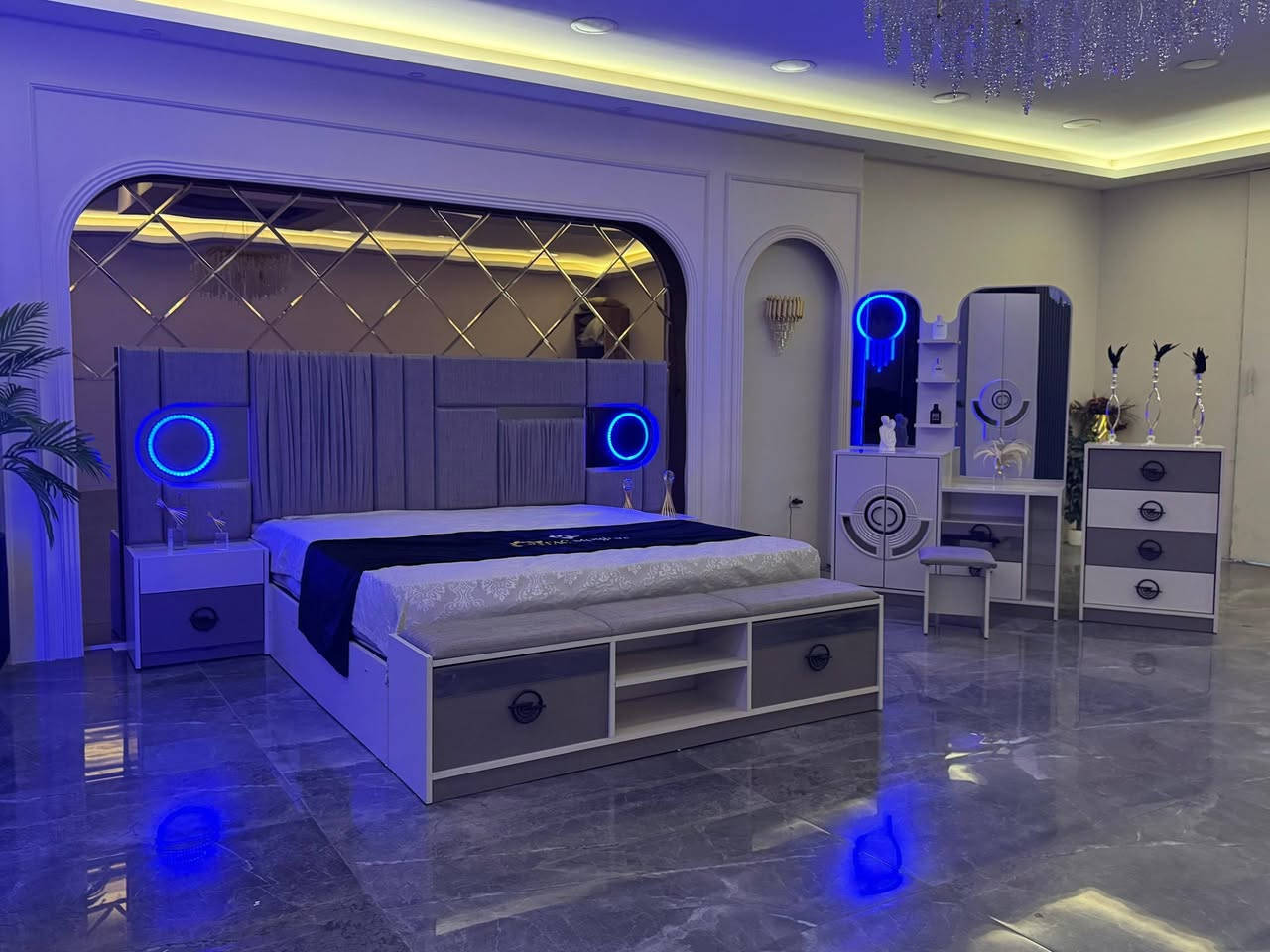 بسم الله
*موديل   سالسا      المودرن*
🌾🌾🌾🌾🌾🌾🌾
*10 قطع*.    *320سم*
*1- ضهر بلوك*
*2- برغي وچوي حديد* 
*سرير مخزن جك*
*5- شغل درجه اولى*
    *السعر🔥 مليون 475الف
خدمە توصیل متوفره
للحجز مراسلتی
العنوان.//بغــــــــــــداد


**إذا كنت صاحب هذا الإعلان وتريد حذفه لأي سبب، رجاءا أرسل رسالة إلى الدعم الفني**