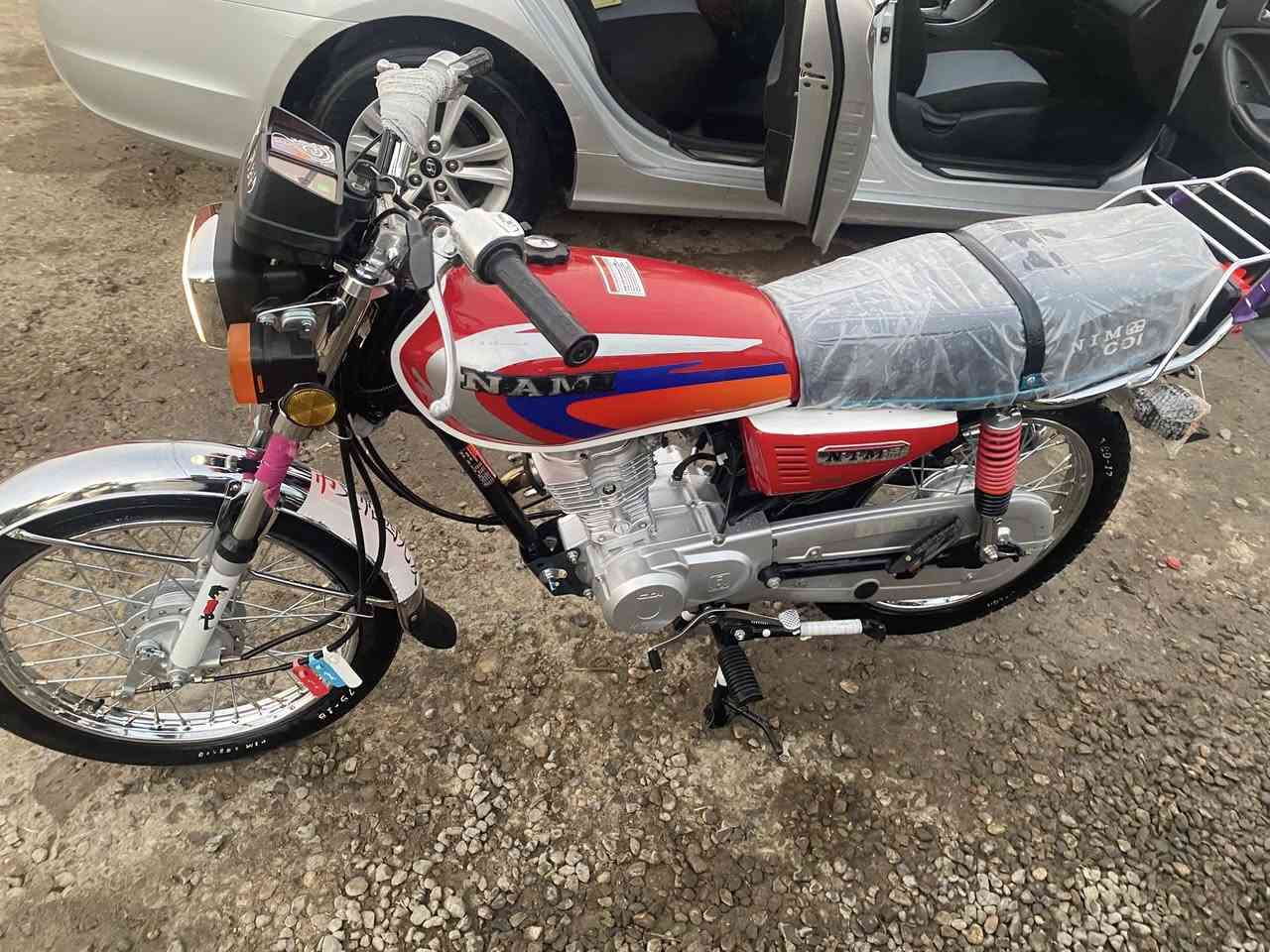 سلام عليكم دراجه نامه للبيع موديل 25 دراجه زيرو مكفوله كفاله عامه من الشخط محرك خير من الله ما مفتوح دراجه ما بيهه نقص لو برغيً ومال جناي أوراق كامله السعر 700 وبيهه مجال حك الجيه الستفسار ***********  أخوتي رجأن المو شراي لا يتعبني وتحياتي
